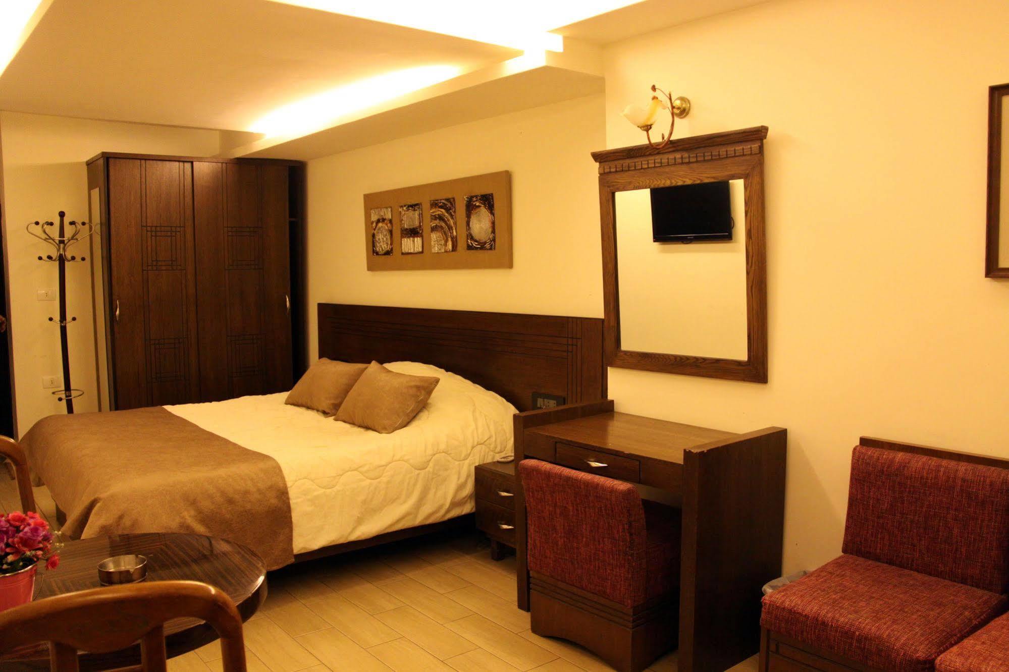 Lamedina Hotel & Resort Jounieh Exterior photo
